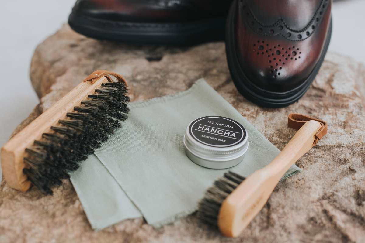 Спасаем обувь весной: практические советы ухода за замшевой и кожаной обувью