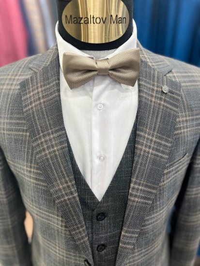 Костюм MAZALTOVMAN 3-ка Серый в коричневую клетку