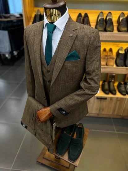 Костюм MAZALTOVMAN 3-ка Коричневый в клетку